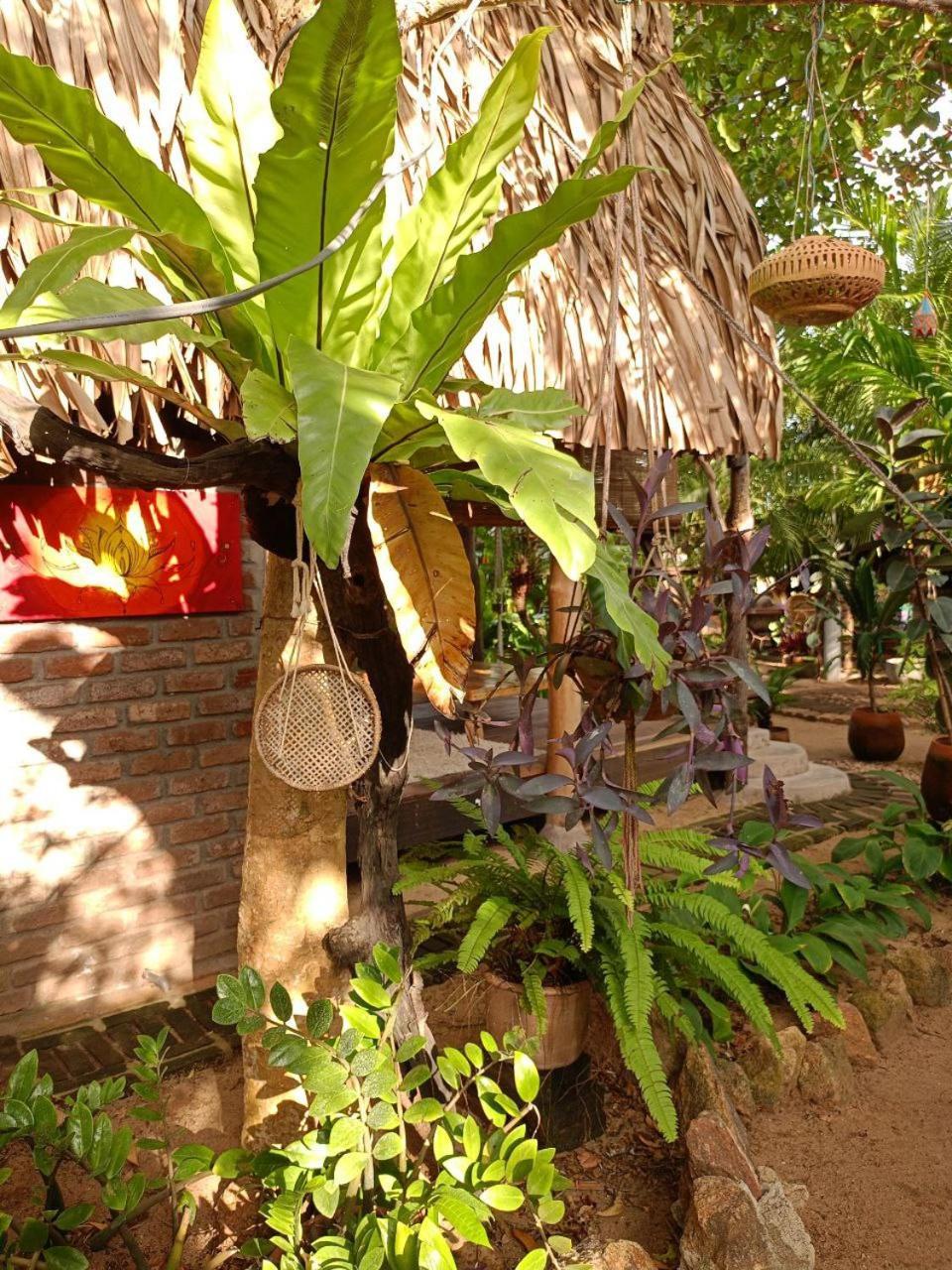 Monsoon Eco Resort - Whisky Point Arugambay Pottuvil Habitación foto